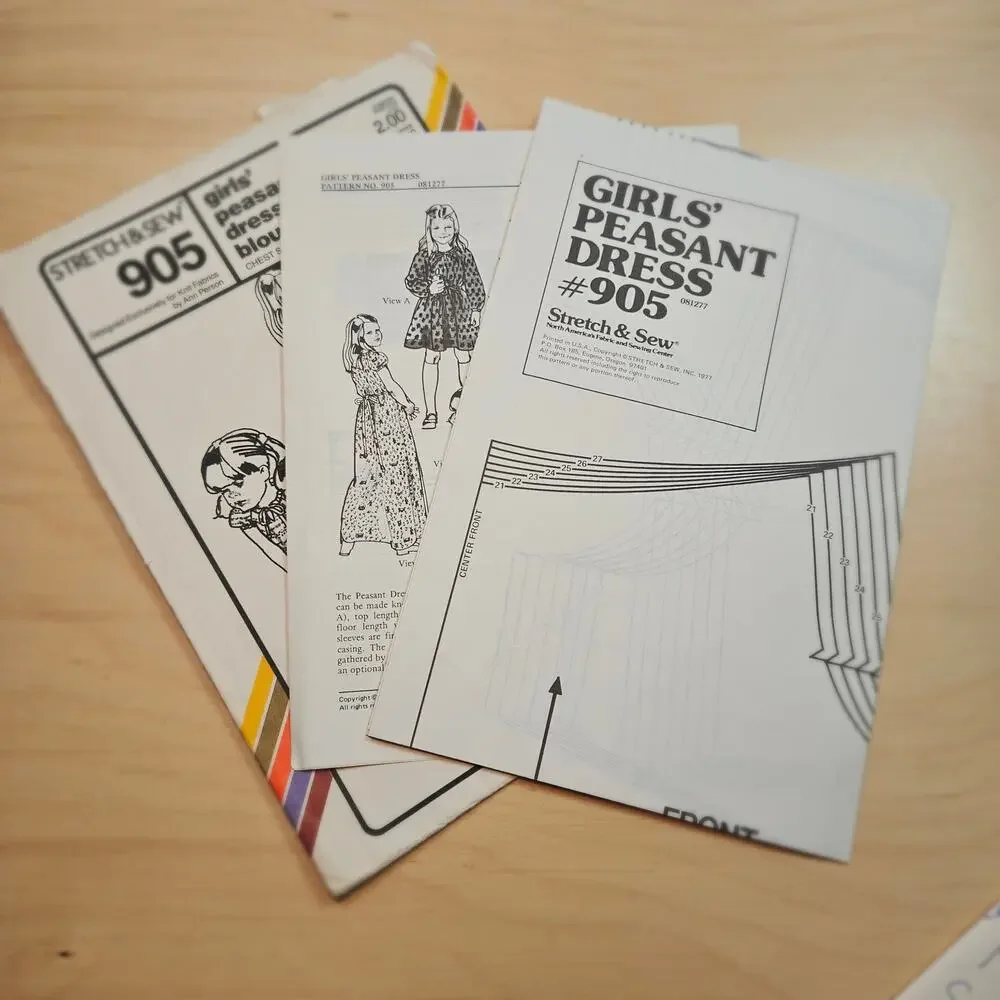 1979 Vintage 905 Girl's Peasant Dress & Blouse Stretch and Sew Chest Size 21-27